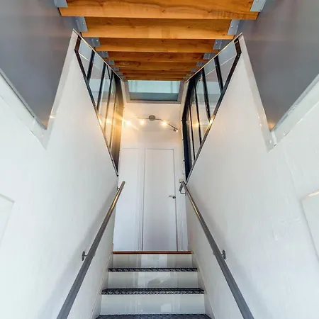 別荘 Au Bout Du Ponton ブレスト