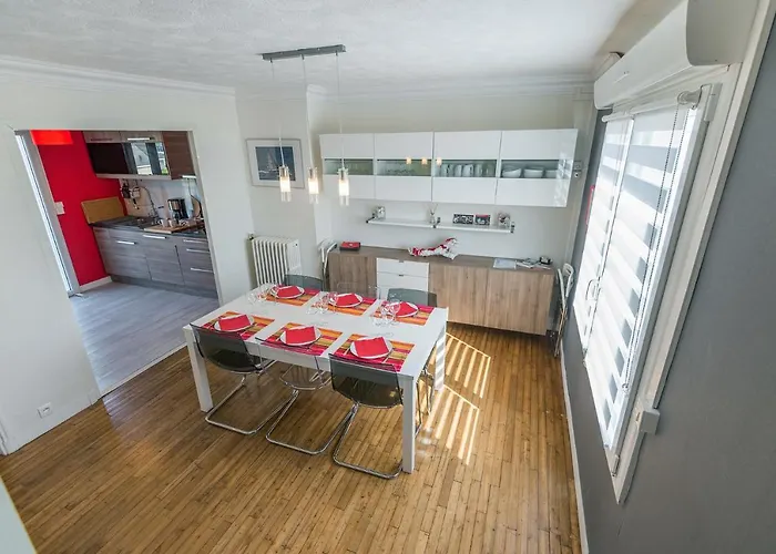 Au Bout Du Ponton 布雷斯特