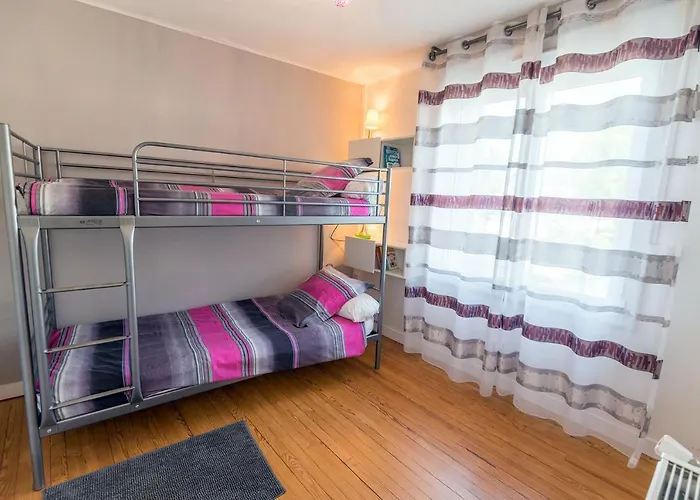 Au Bout Du Ponton Брест