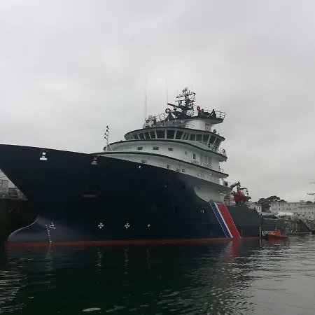 Au Bout Du Ponton