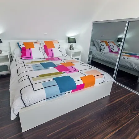 Au Bout Du Ponton * Brest